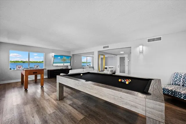 South Palm Beach Residence photo 19