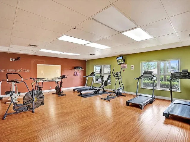 Unit C photo 12