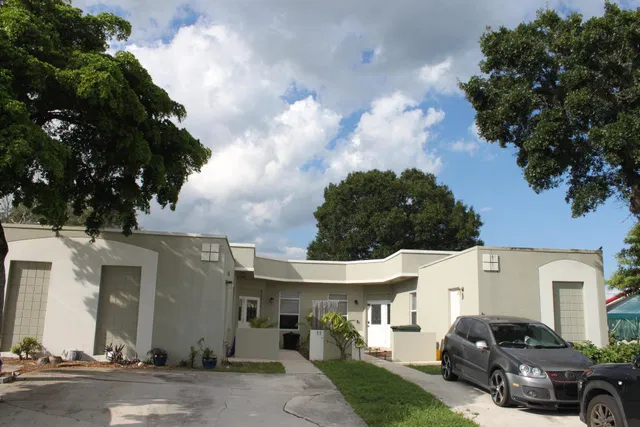 Residence photo 24