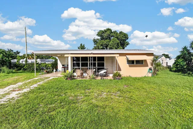  Residence photo 16