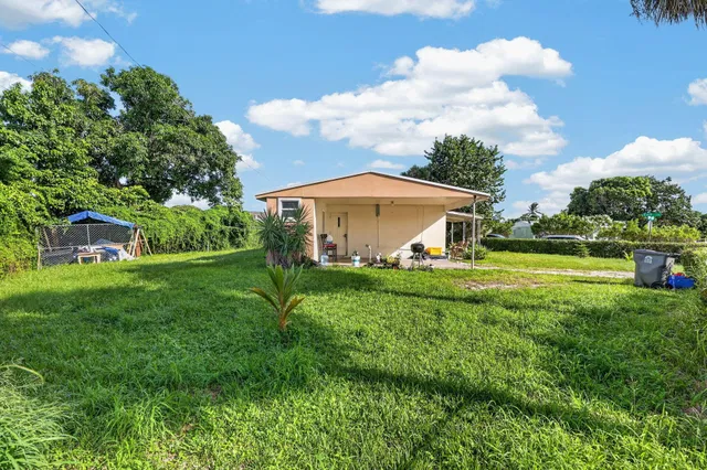  Residence photo 27