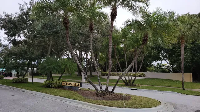 Unit 202 photo 3