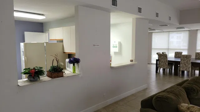 Unit 202 photo 20