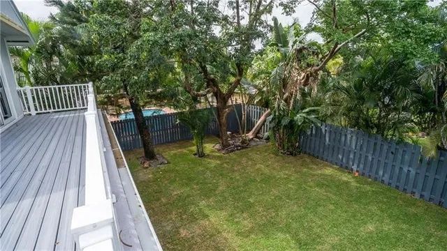  Residence photo 34
