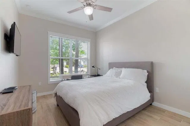 Residence photo 13