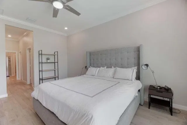 Residence photo 25