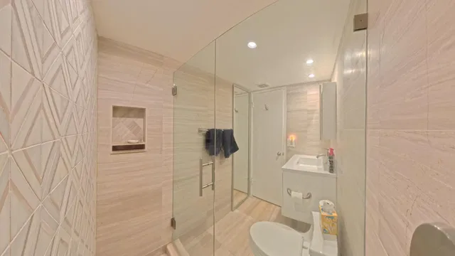 Unit 101 photo 22