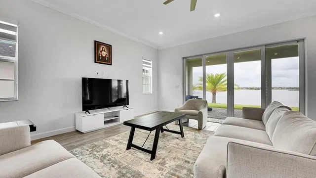Residence photo 6