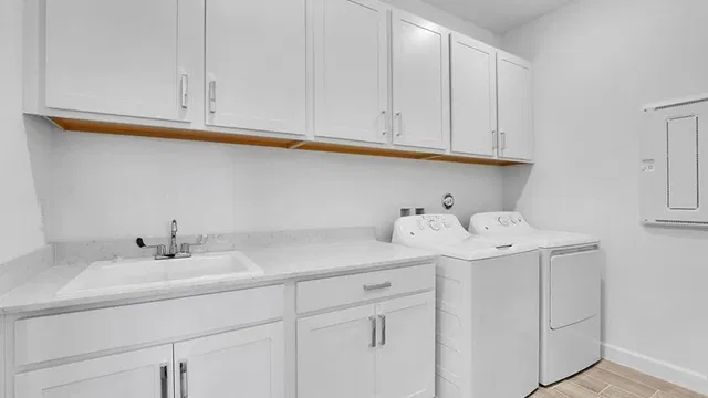 Residence photo 34