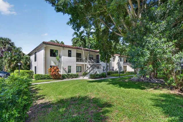 Boca Lago Country Club Homes Unit 29F photo 2