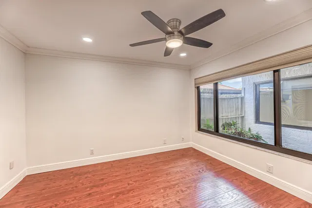 Residence photo 27