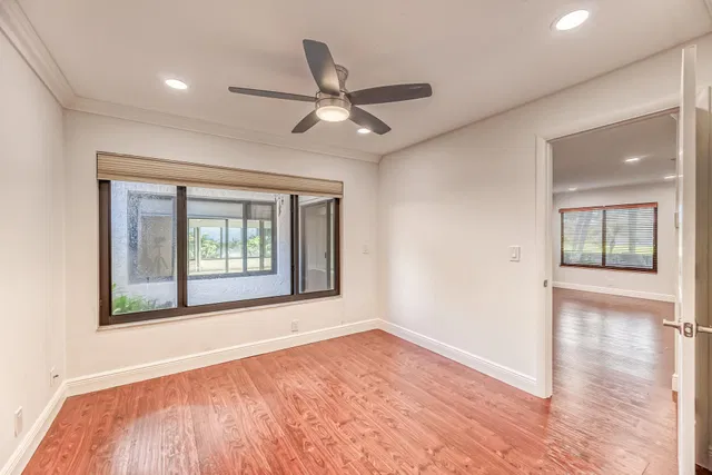 Residence photo 28