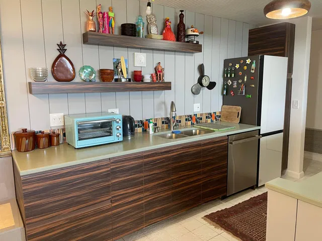Unit 1204E photo 5