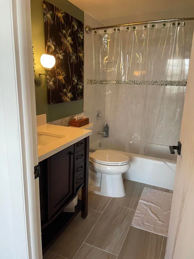 Unit 1204E photo 15