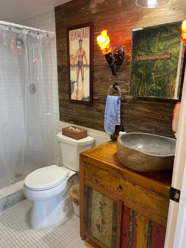 Unit 1204E photo 16