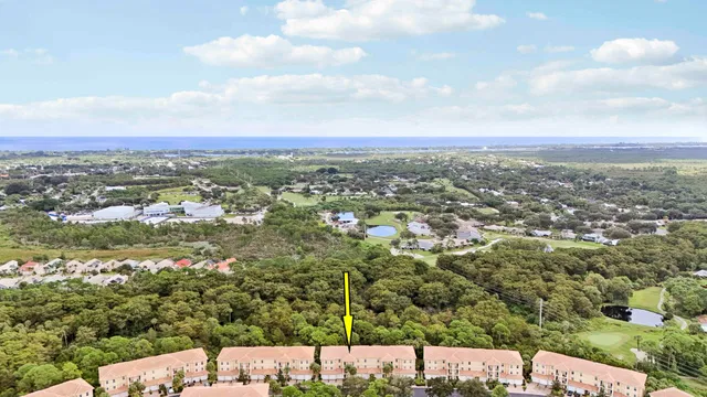  Residence photo 8