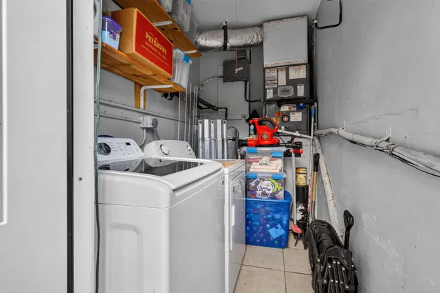  Residence photo 22