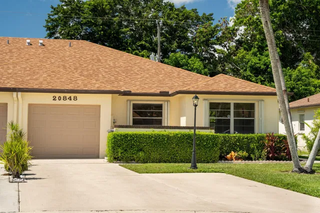  Residence photo 25