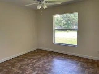 Residence photo 11