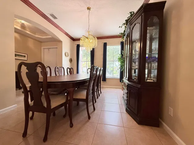 Residence photo 6