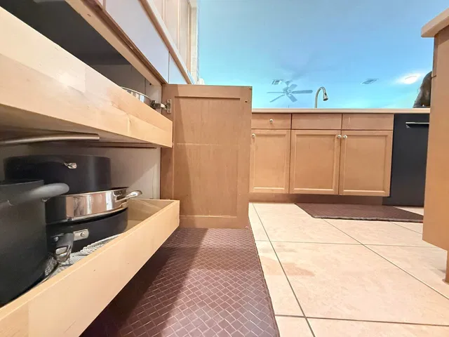 Residence photo 15