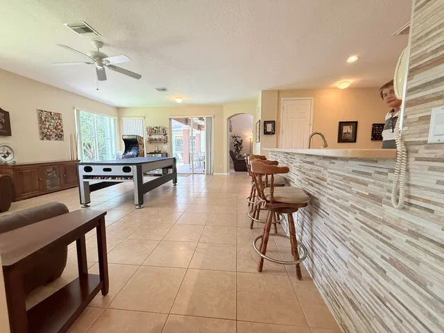 Residence photo 20