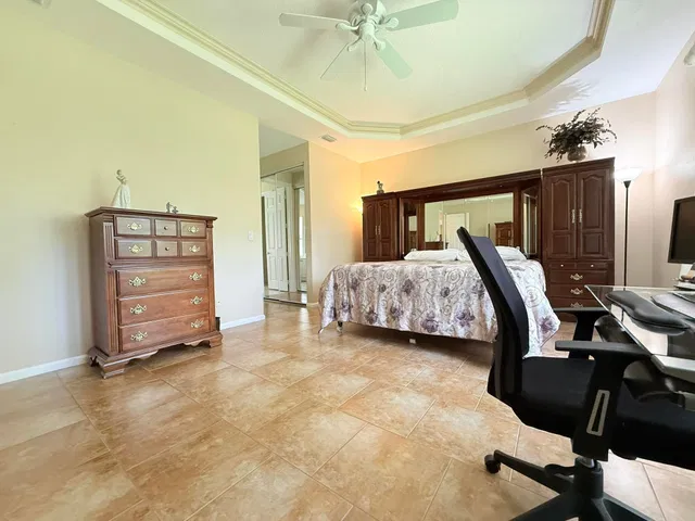 Residence photo 23