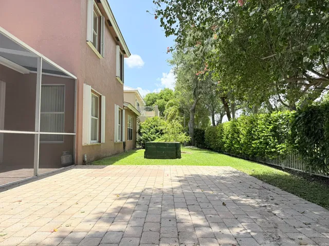 Residence photo 40