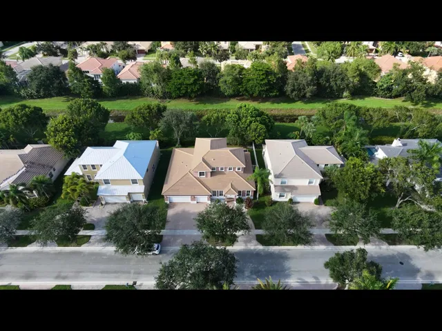 Residence photo 43