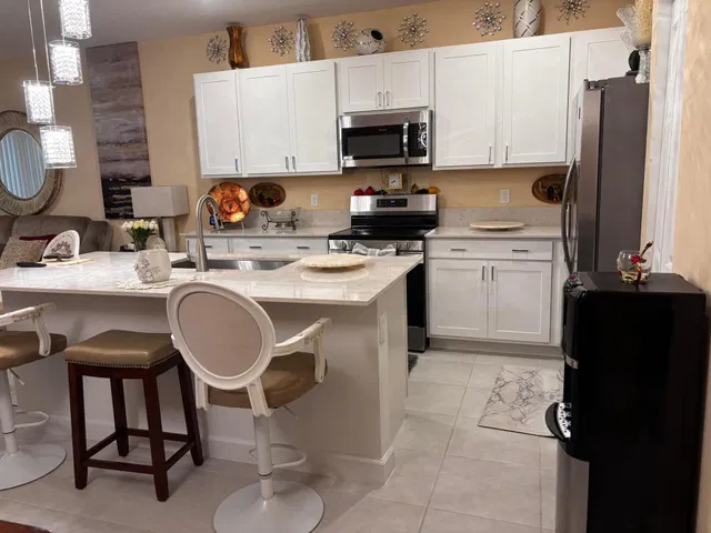 Residence photo 14