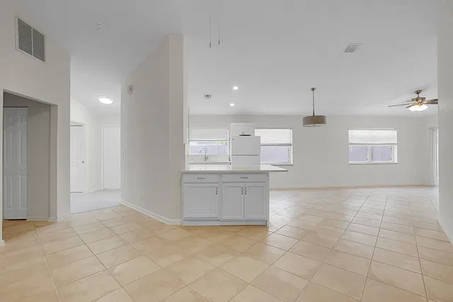 Residence photo 10