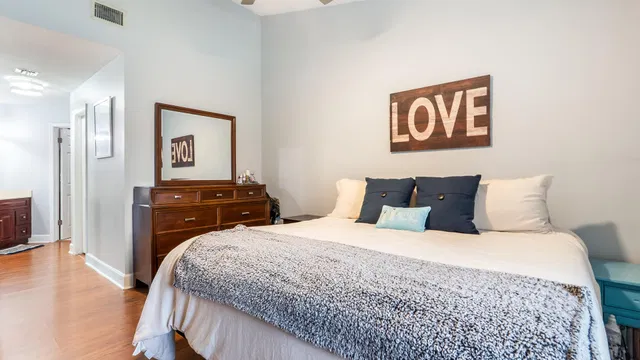 Residence photo 14