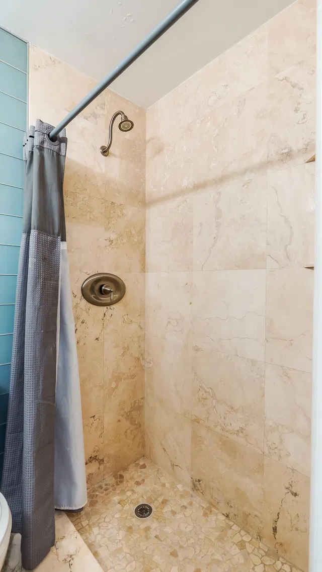 Residence photo 20