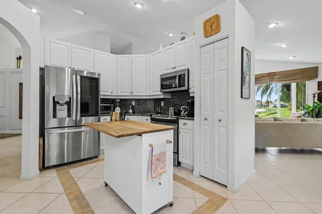 Residence photo 10