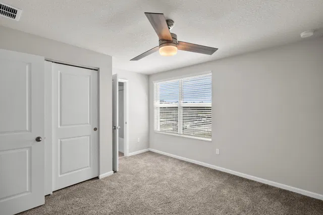 Residence photo 11