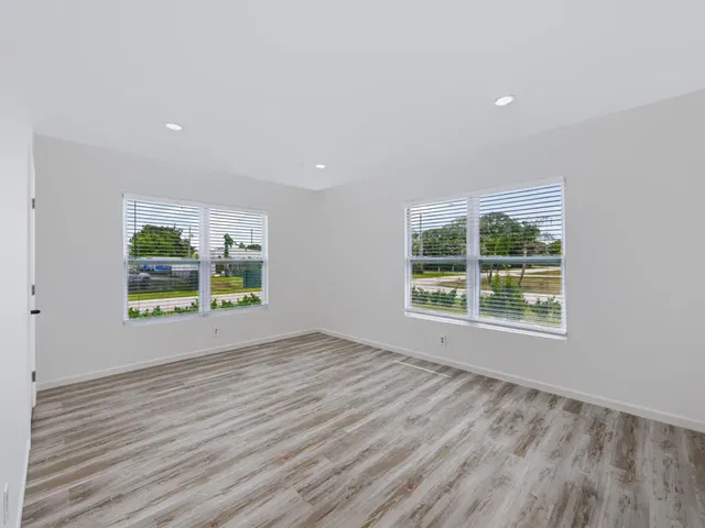 Residence photo 19