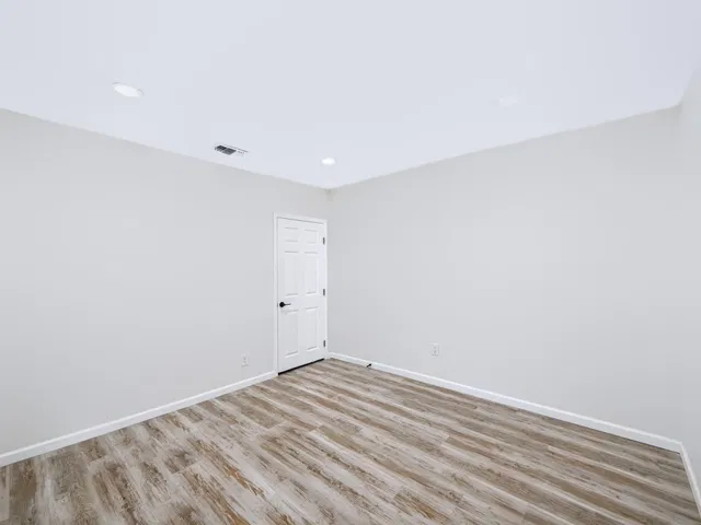 Residence photo 22