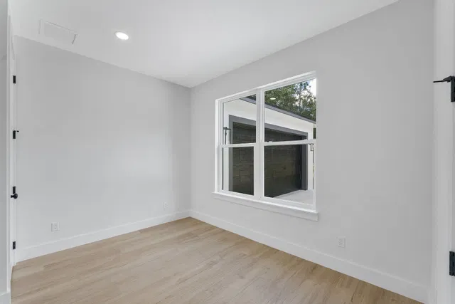  Residence photo 20