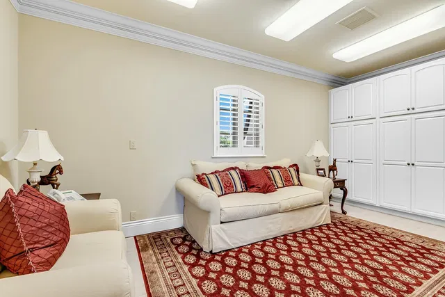  Residence photo 29