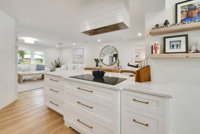 Singer Island Residence photo 11