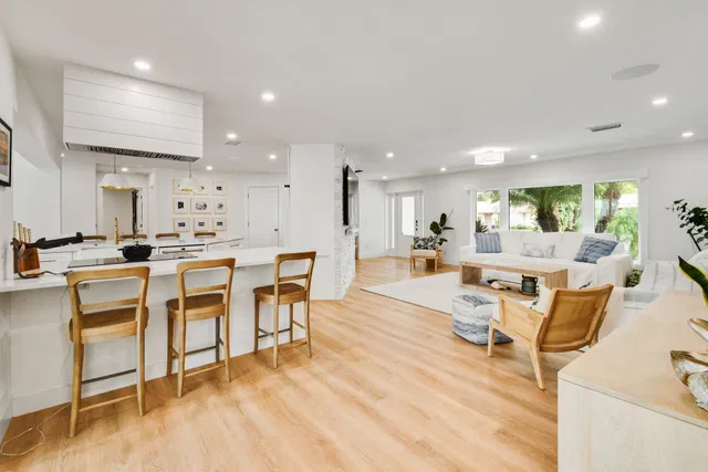 Singer Island Residence photo 17