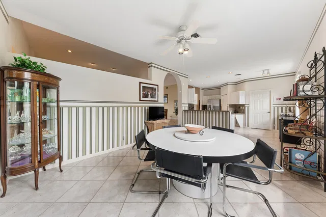 Residence photo 10