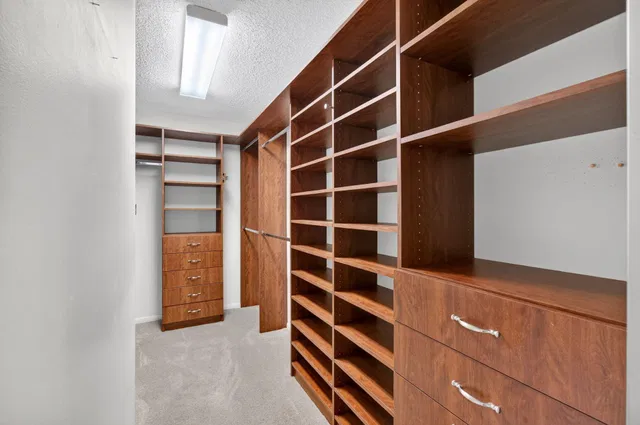  Residence photo 19