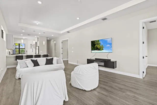  Residence photo 7