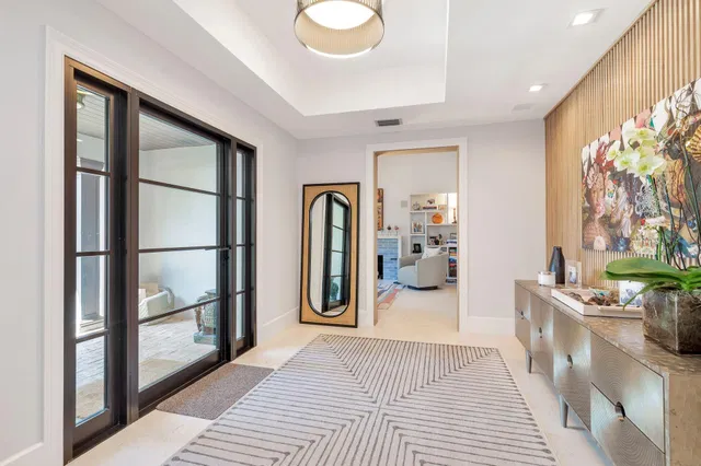 SoSo West Palm Beach Residence photo 4