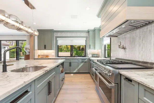SoSo West Palm Beach Residence photo 14