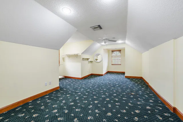 Residence photo 15