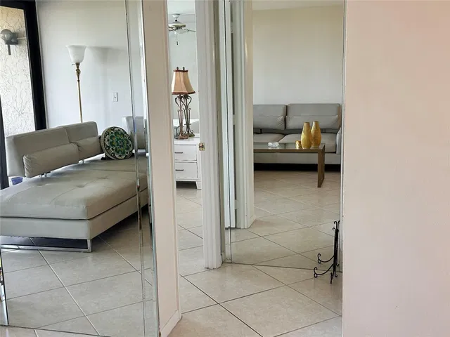 Boca Raton Unit 605 photo 16