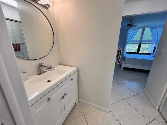 Boca Raton Unit 605 photo 24