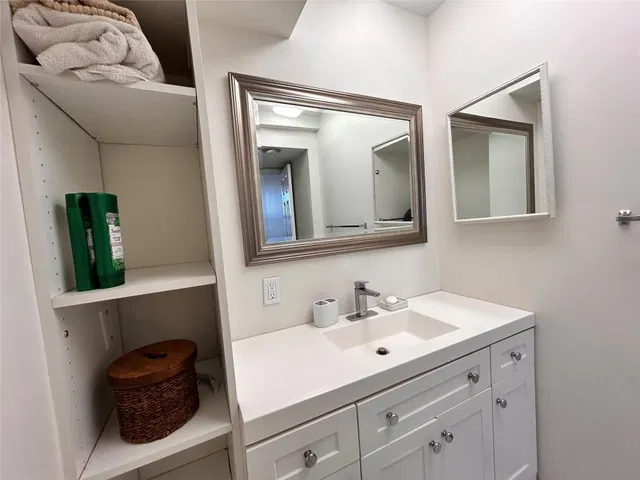 Boca Raton Unit 605 photo 32